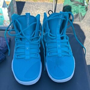 Nike High-Top Sneakers in Teal and White